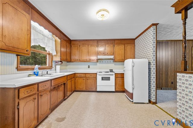 24925 Smith Grove Rd, North Dinwiddie, VA 23803