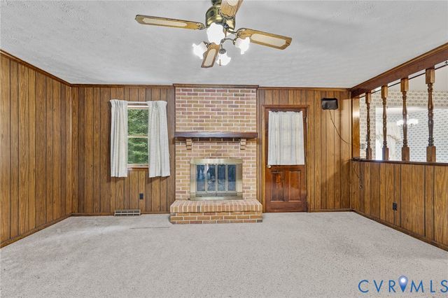 24925 Smith Grove Rd, North Dinwiddie, VA 23803