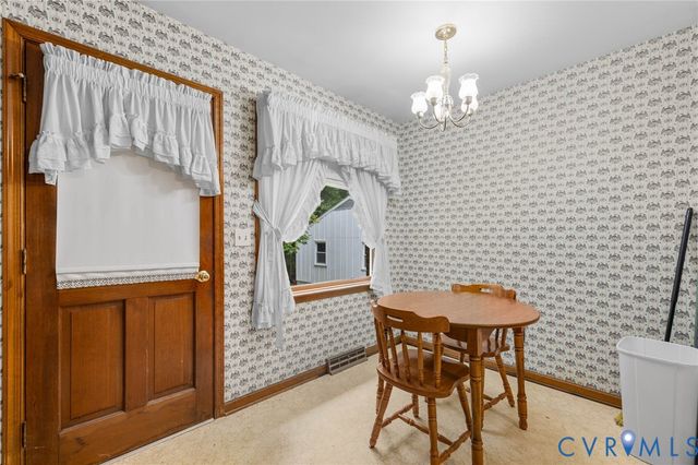 24925 Smith Grove Rd, North Dinwiddie, VA 23803