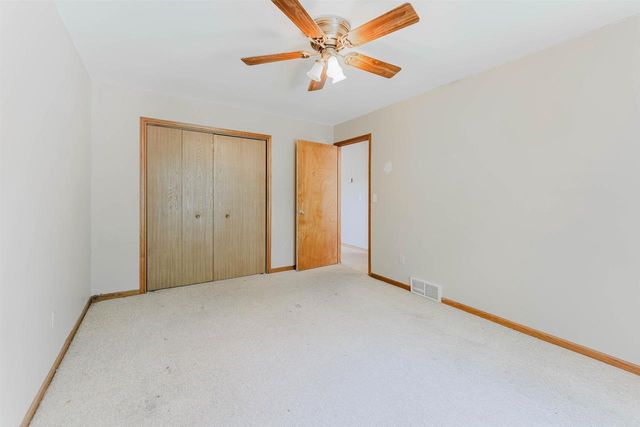 1250 CONRAD STREET, Oshkosh, WI 54904