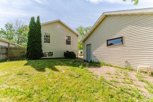 1250 CONRAD STREET, Oshkosh, WI 54904