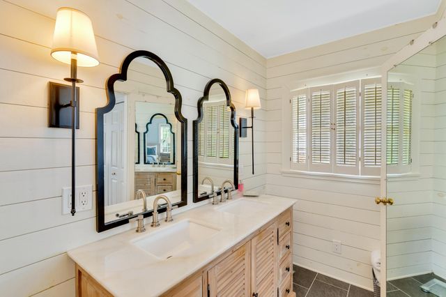 309 Marvin Lane, Lookout Mountain, GA 30750