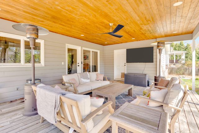 309 Marvin Lane, Lookout Mountain, GA 30750