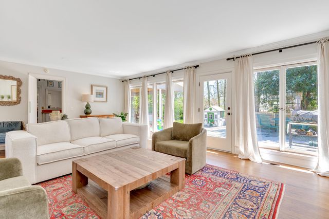 309 Marvin Lane, Lookout Mountain, GA 30750