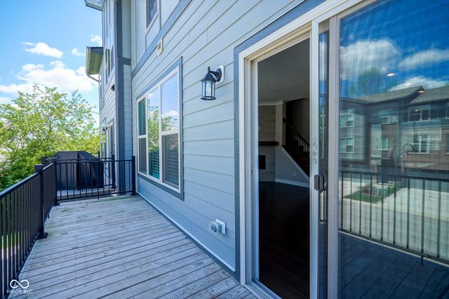 8239 Bostic Drive, Fishers, IN 46038