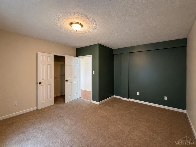 144 Vaughn Avenue, Hillsboro, OH 45133
