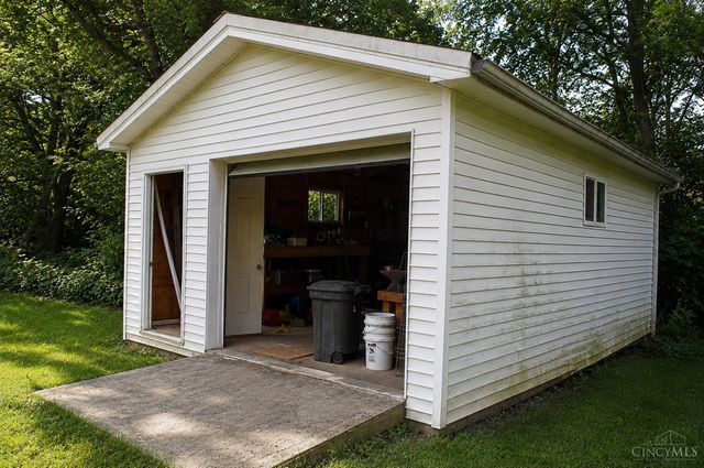 144 Vaughn Avenue, Hillsboro, OH 45133