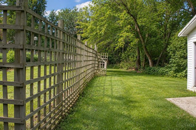 144 Vaughn Avenue, Hillsboro, OH 45133