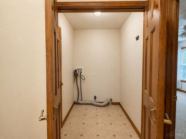 144 Vaughn Avenue, Hillsboro, OH 45133