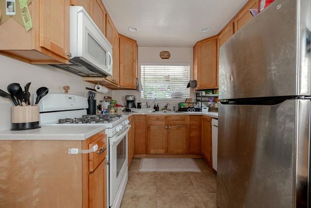 Essex Way, San Jose, CA 95117