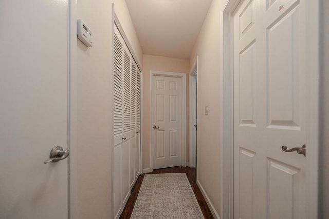 Essex Way, San Jose, CA 95117