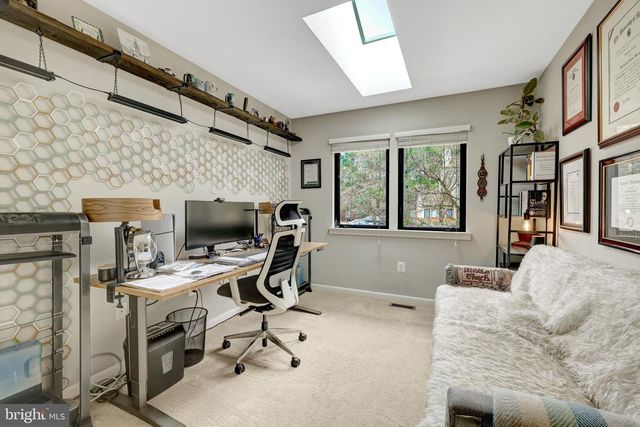 10998 THRUSH RIDGE RD, Reston, VA 20191