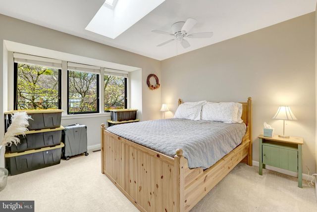 10998 THRUSH RIDGE RD, Reston, VA 20191