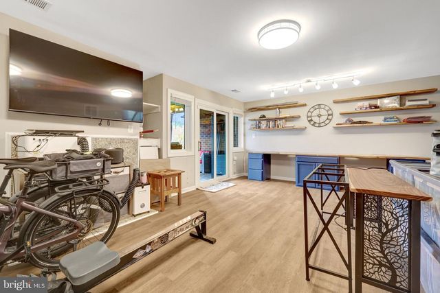 10998 THRUSH RIDGE RD, Reston, VA 20191