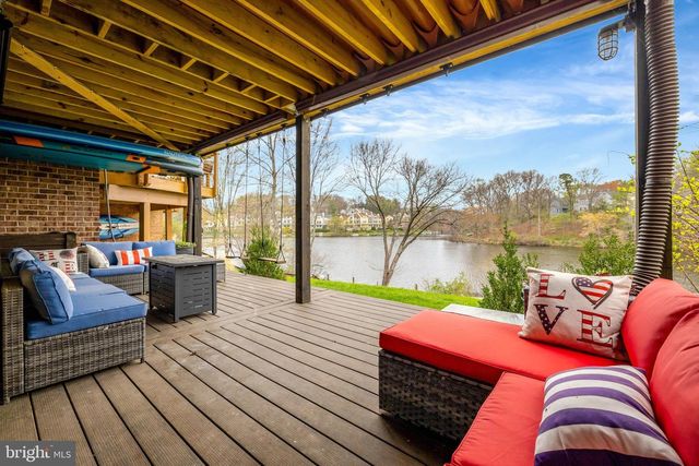 10998 THRUSH RIDGE RD, Reston, VA 20191