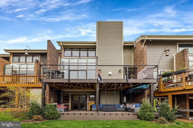 10998 THRUSH RIDGE RD, Reston, VA 20191