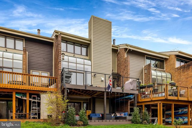 10998 THRUSH RIDGE RD, Reston, VA 20191