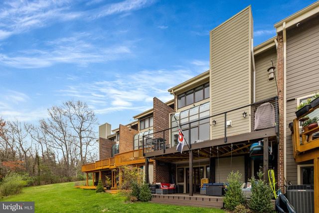 10998 THRUSH RIDGE RD, Reston, VA 20191