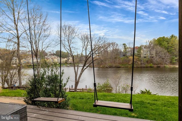 10998 THRUSH RIDGE RD, Reston, VA 20191