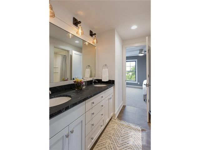 2535 Pioneer Trail, Medina, MN 55340