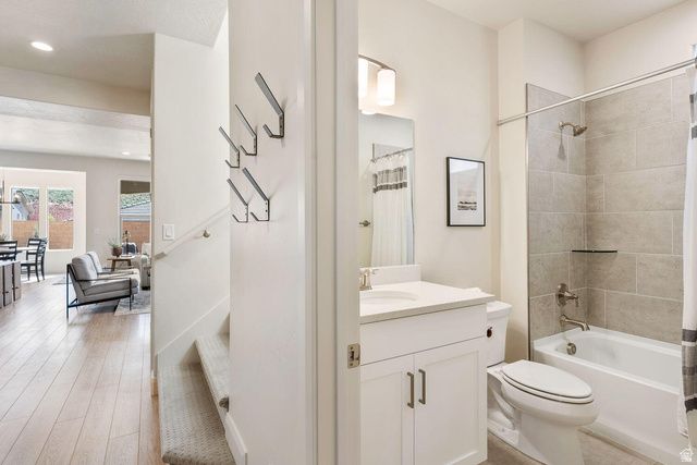 1366 N MARFILL WAY, Washington, UT 84780