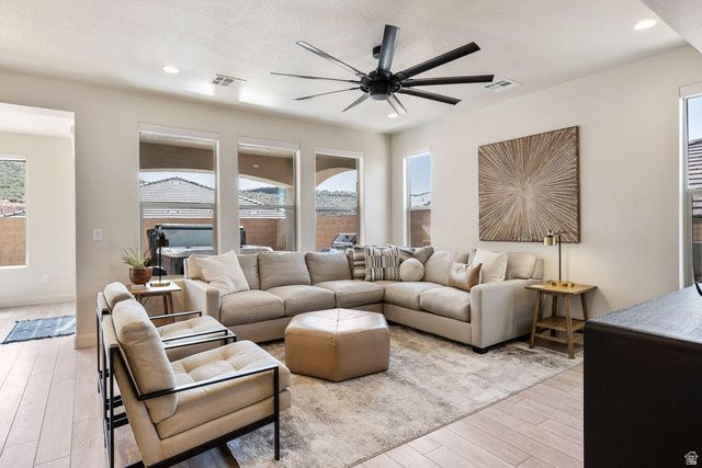 1366 N MARFILL WAY, Washington, UT 84780