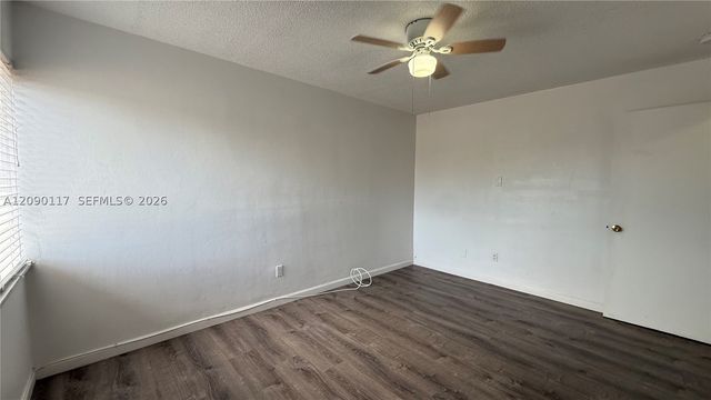 191 NW 17th Ave 4, Miami, FL 33125