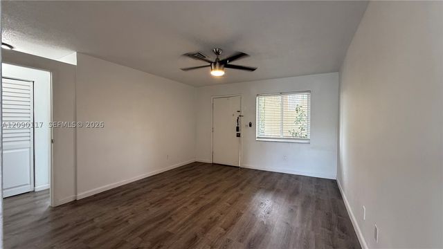 191 NW 17th Ave 4, Miami, FL 33125