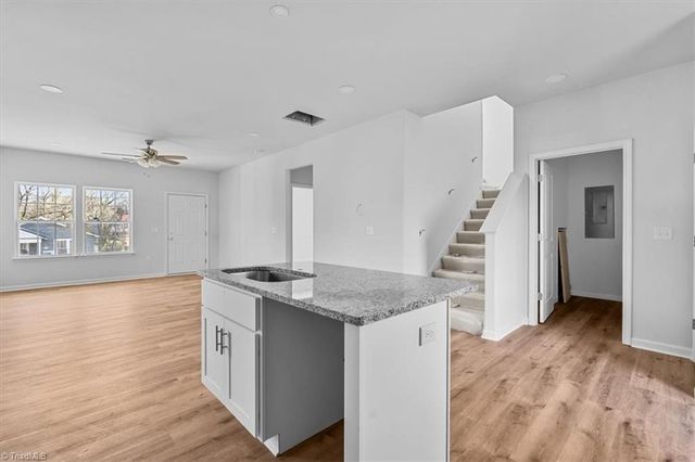 401 Pennsylvania Avenue, Reidsville, NC 27320