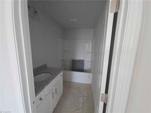 401 Pennsylvania Avenue, Reidsville, NC 27320