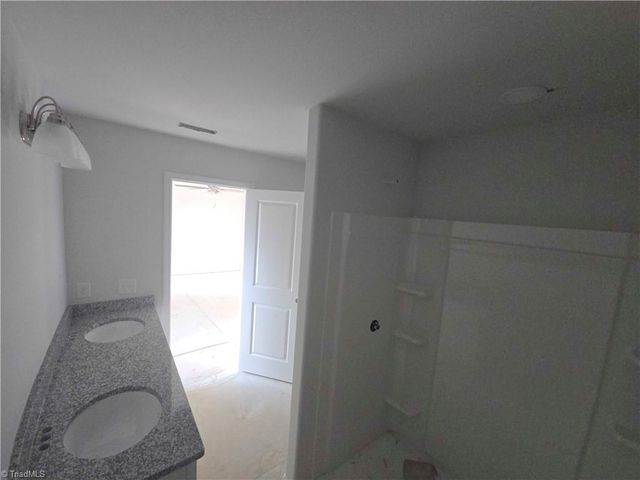 401 Pennsylvania Avenue, Reidsville, NC 27320