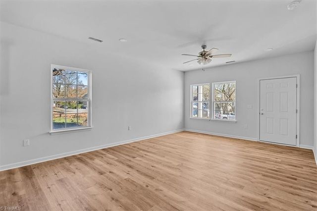 401 Pennsylvania Avenue, Reidsville, NC 27320
