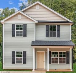 401 Pennsylvania Avenue, Reidsville, NC 27320