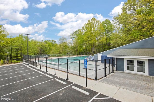 1582 POPLAR GROVE DR, Reston, VA 20194