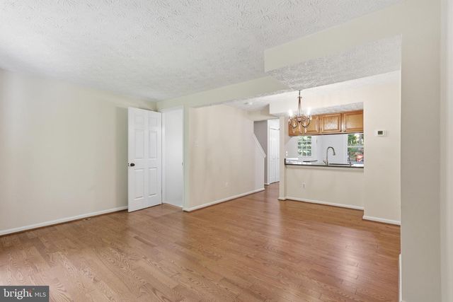 1582 POPLAR GROVE DR, Reston, VA 20194