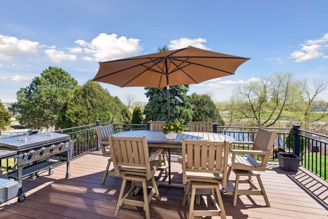 765 Ali Lane, Victoria, MN 55386