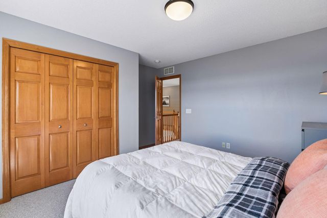 765 Ali Lane, Victoria, MN 55386