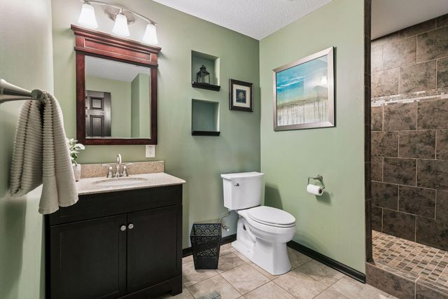 765 Ali Lane, Victoria, MN 55386