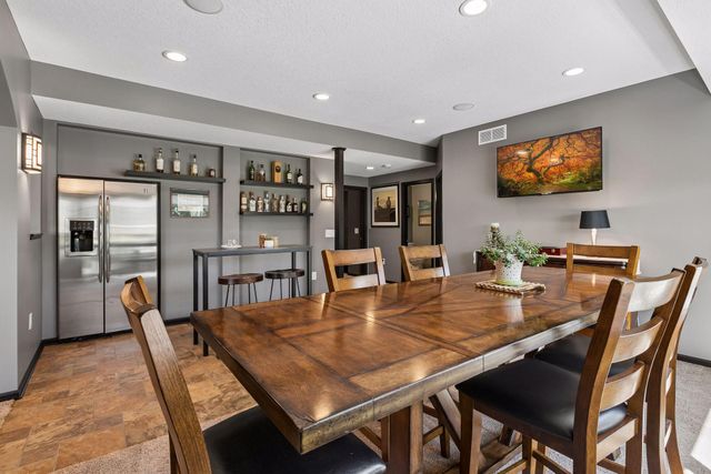 765 Ali Lane, Victoria, MN 55386