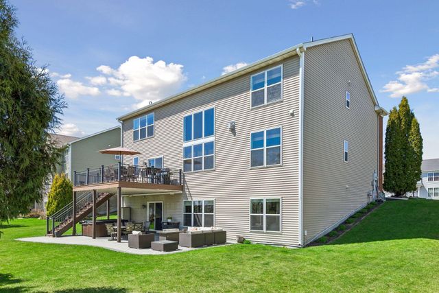 765 Ali Lane, Victoria, MN 55386