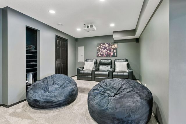 765 Ali Lane, Victoria, MN 55386