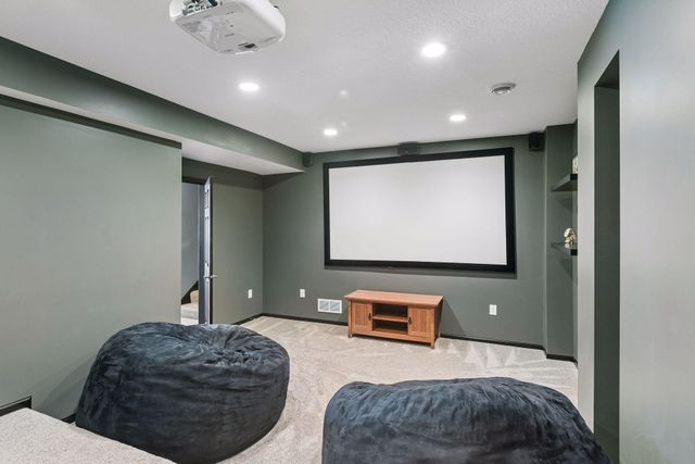 765 Ali Lane, Victoria, MN 55386