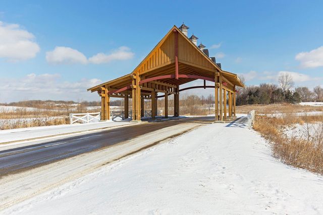 765 Ali Lane, Victoria, MN 55386