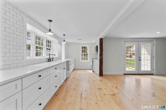 279 Keeney Street, Manchester, CT 06040