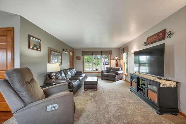 3196 LIBERTY BELL ROAD, Green Bay, WI 54313