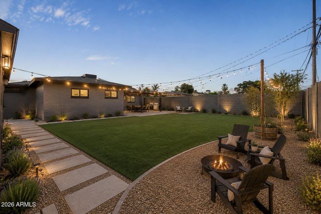 4329 E HUBBELL Street, Phoenix, AZ 85008