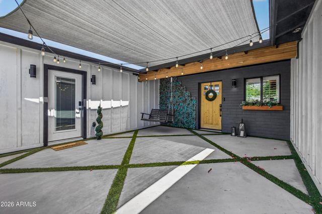 4329 E HUBBELL Street, Phoenix, AZ 85008
