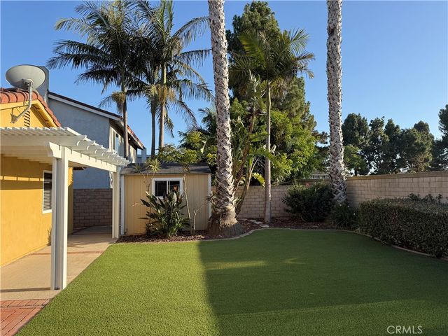 20391 Brentstone Lane, Huntington Beach, CA 92646