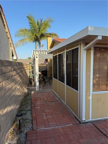 20391 Brentstone Lane, Huntington Beach, CA 92646