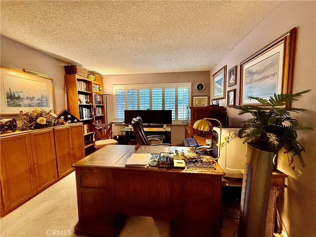 20391 Brentstone Lane, Huntington Beach, CA 92646